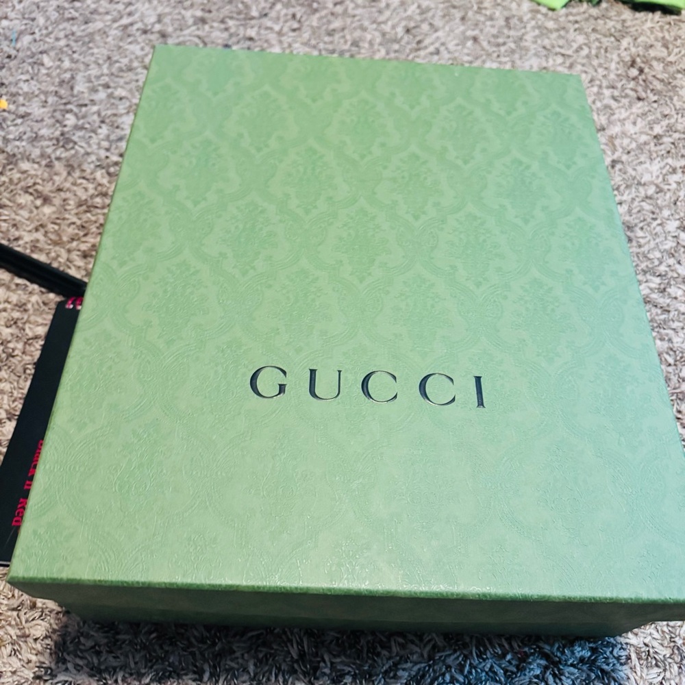 🌟NEW GUCCI Black Microguccissima Leather Boots 🌟 - Picture 15 of 17